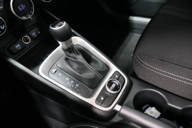 2026 Hyundai VENUE SEL FWD