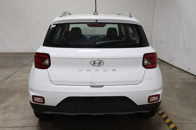 2026 Hyundai VENUE SEL FWD