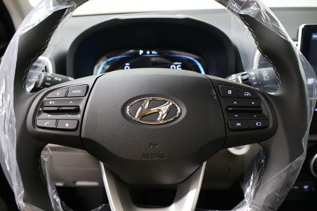 2026 Hyundai VENUE SEL FWD