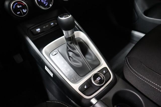 2026 Hyundai VENUE SEL FWD W/Two-Tone Roof