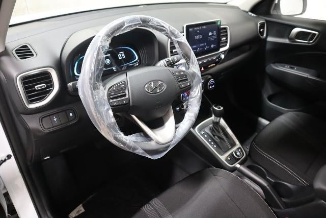 2026 Hyundai VENUE SEL FWD