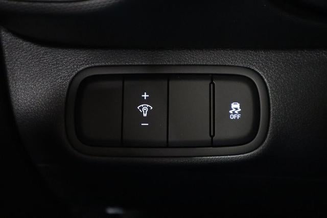 2026 Hyundai VENUE SEL FWD