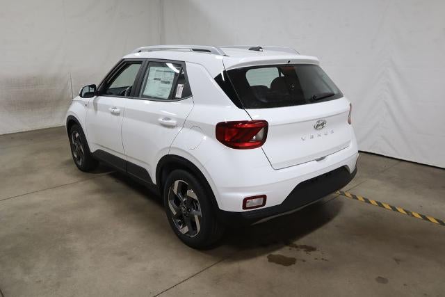 2026 Hyundai VENUE SEL FWD
