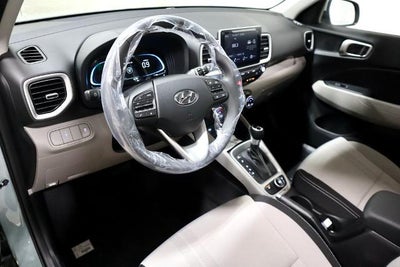 2026 Hyundai VENUE SEL FWD