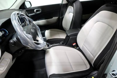 2026 Hyundai VENUE SEL FWD