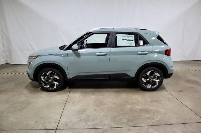 2026 Hyundai VENUE SEL FWD