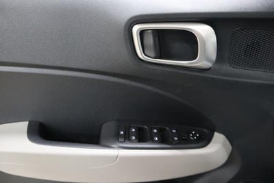 2026 Hyundai VENUE SEL FWD