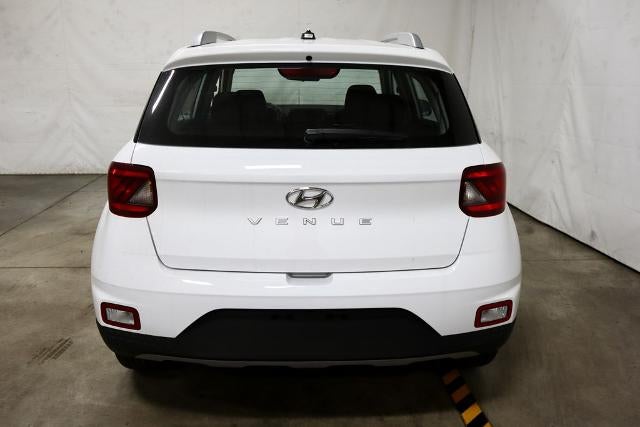 2026 Hyundai VENUE SEL FWD