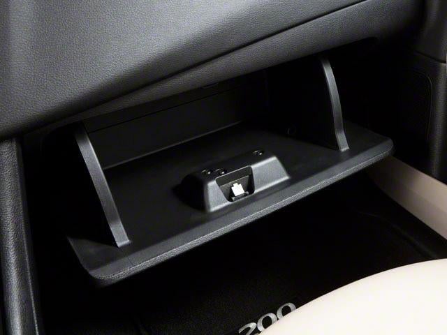 2011 Chrysler 200 LX