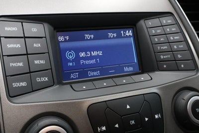 2018 Ford Taurus SEL