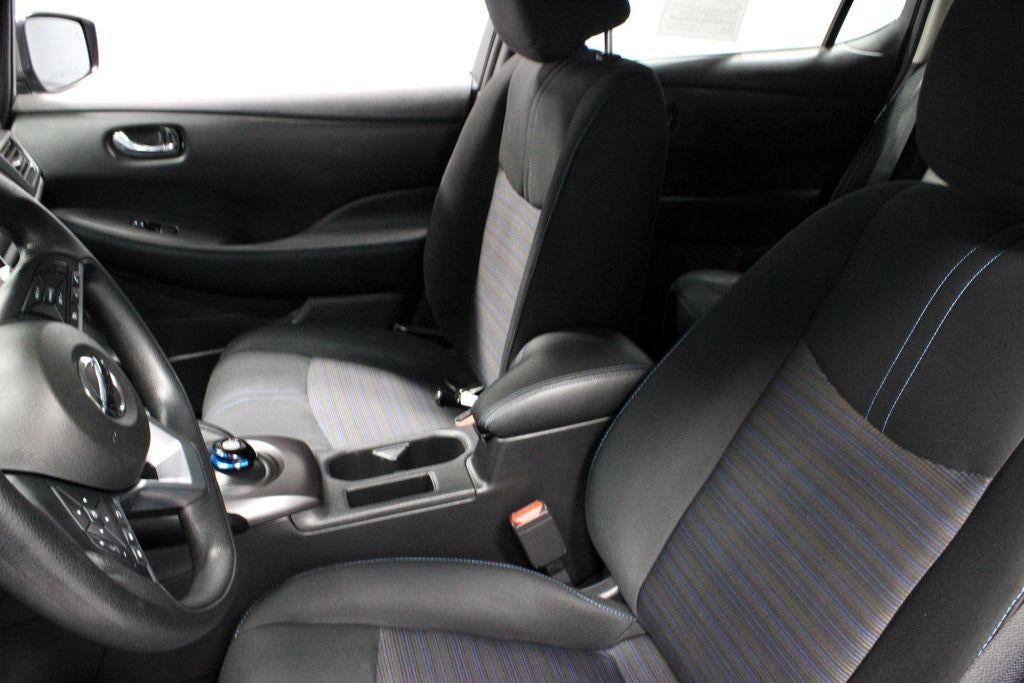 2022 Nissan LEAF S PLUS