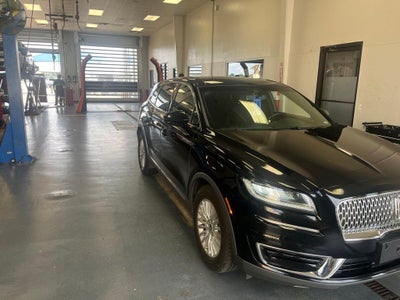 2019 Lincoln Nautilus Standard
