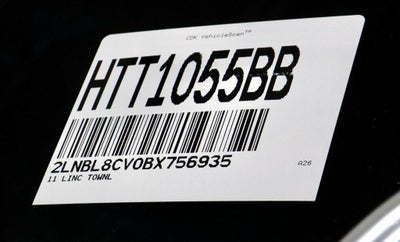 2011 Lincoln Town Car Signature Limited