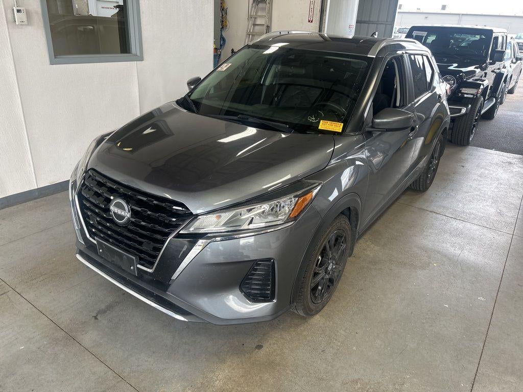 2022 Nissan Kicks SV