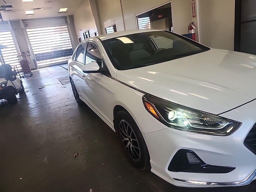 2018 Hyundai SONATA SE