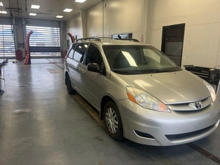 2009 Toyota Sienna CE