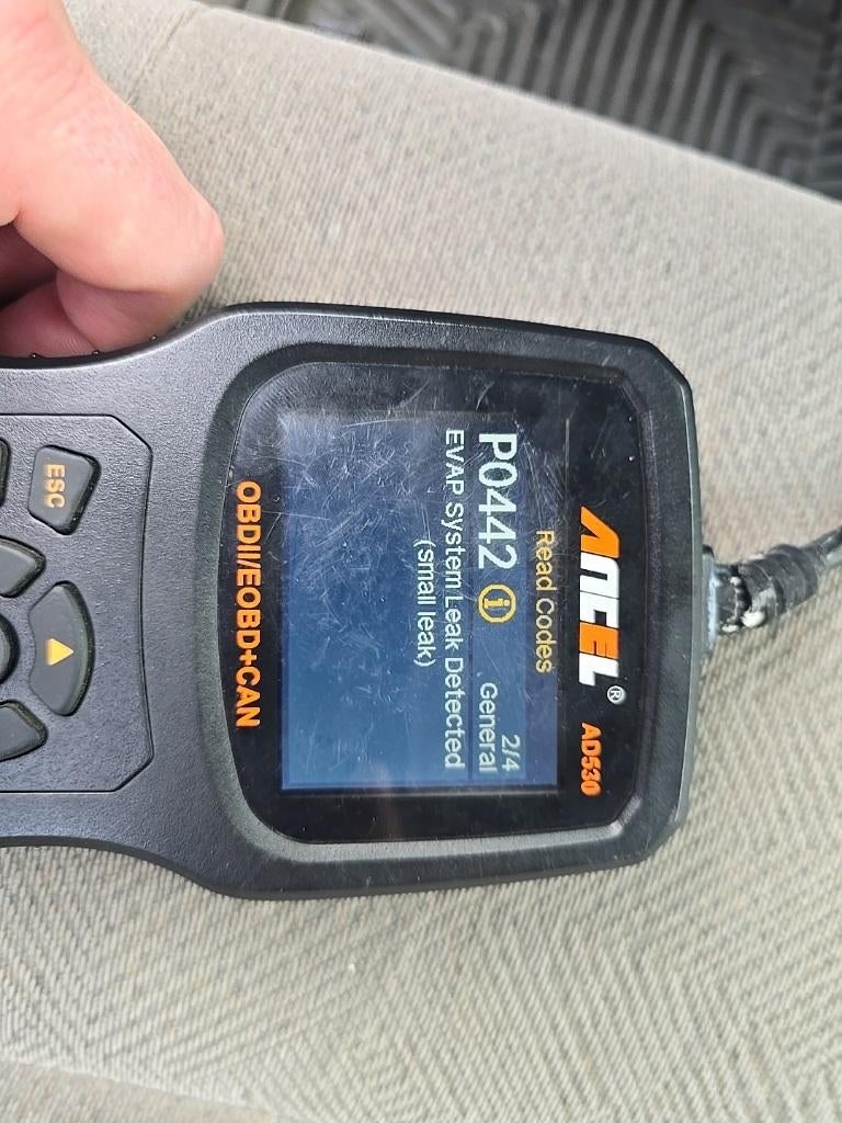 2004 Toyota Sequoia SR5