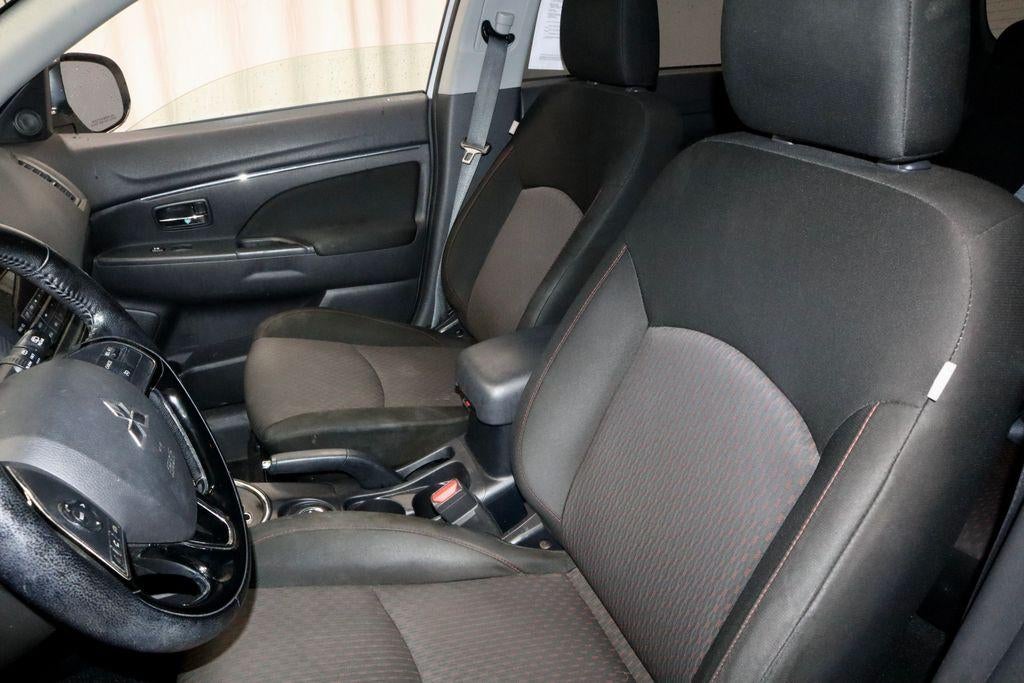 2017 Mitsubishi Outlander Sport LE 2.0