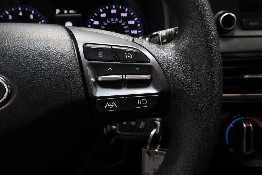 2022 Hyundai KONA SE