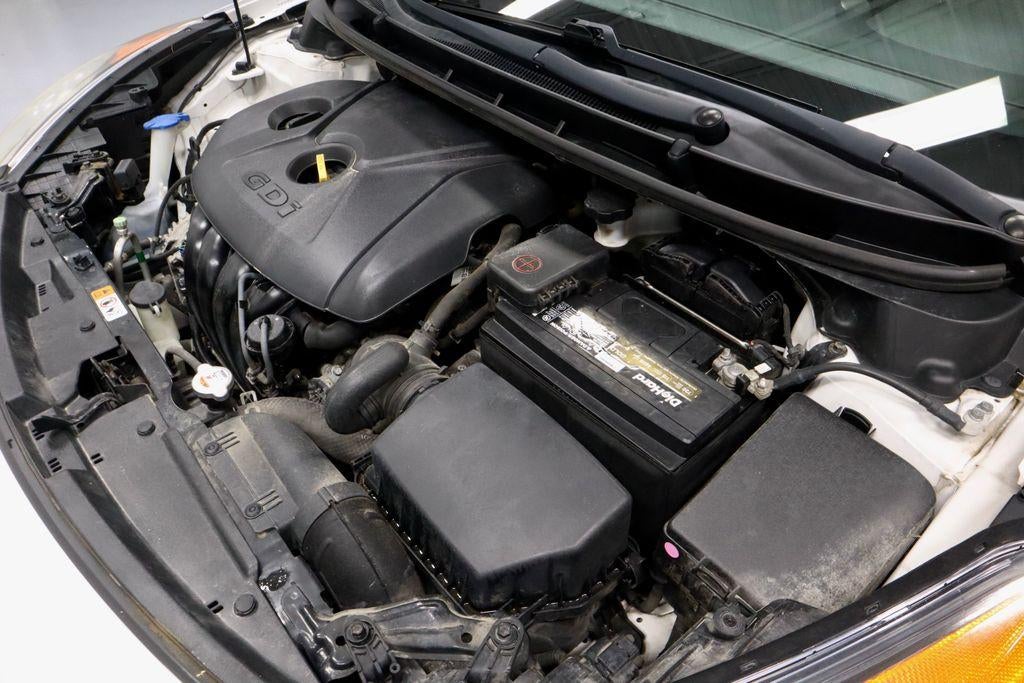 2017 Hyundai ELANTRA GT Base