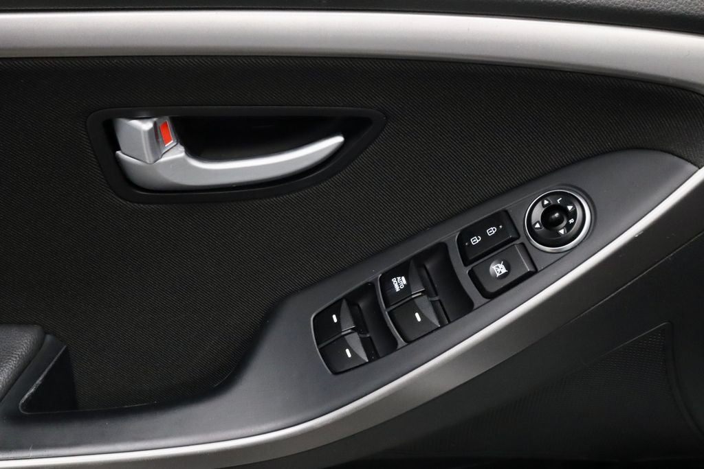 2017 Hyundai ELANTRA GT Base