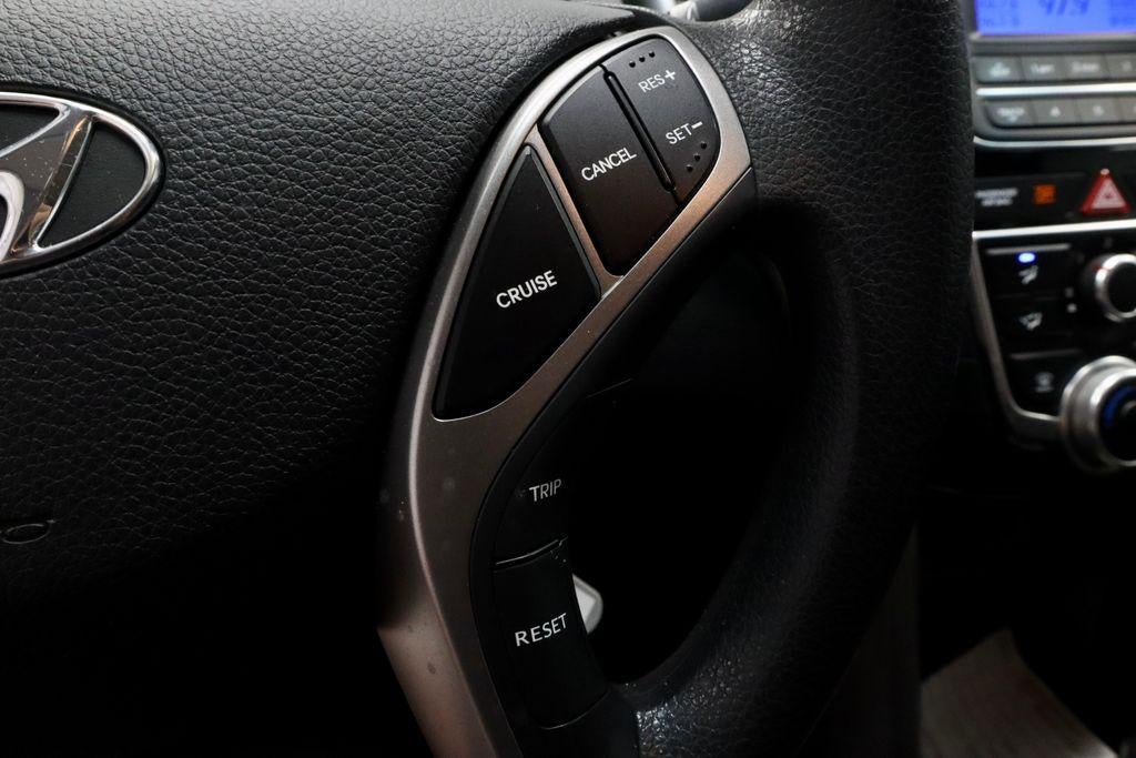 2017 Hyundai ELANTRA GT Base