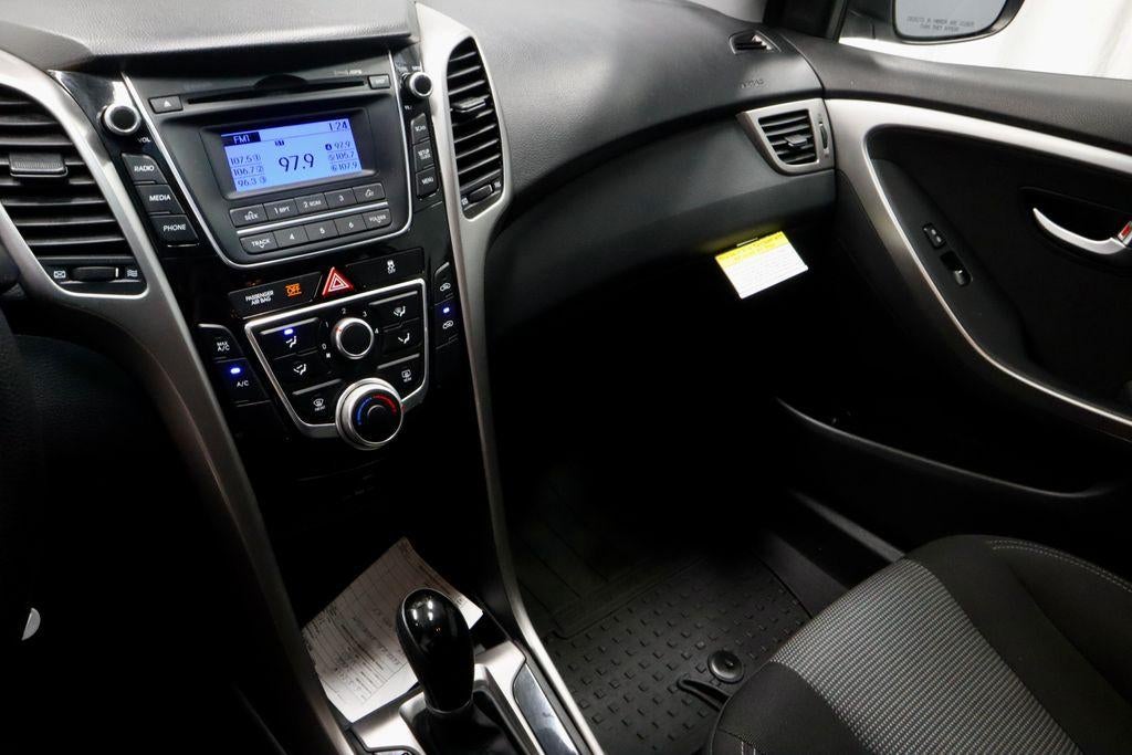 2017 Hyundai ELANTRA GT Base