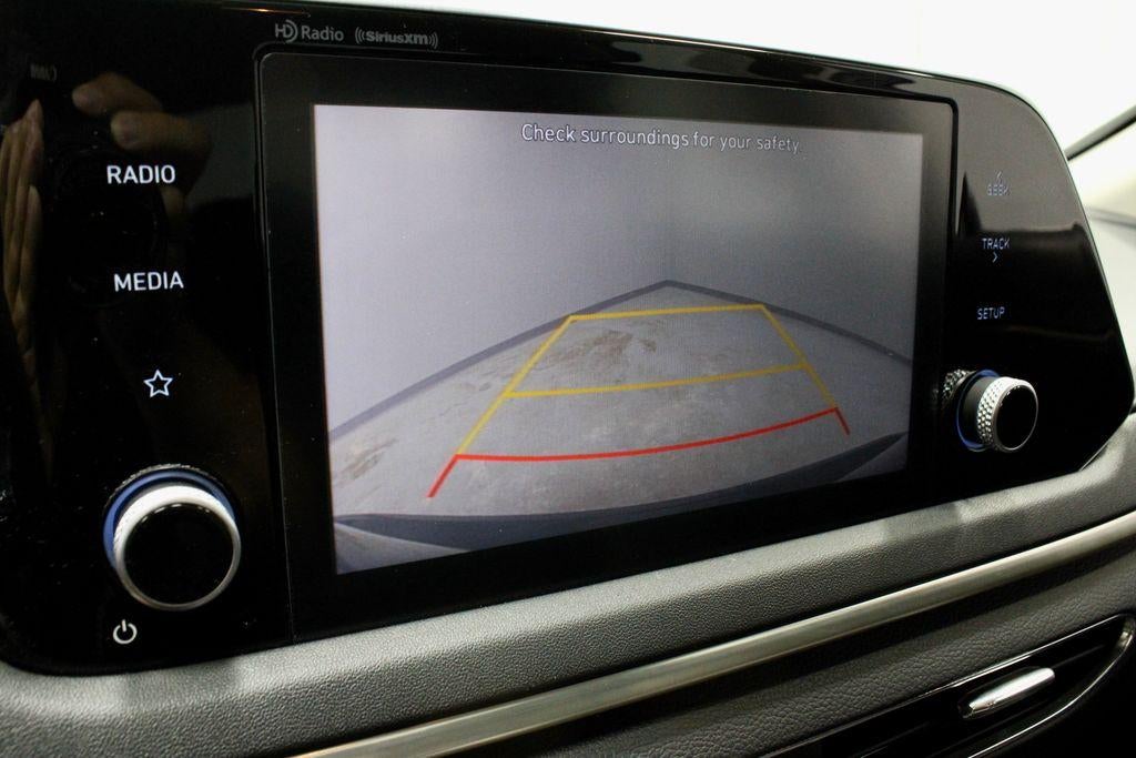 2022 Hyundai SONATA SEL