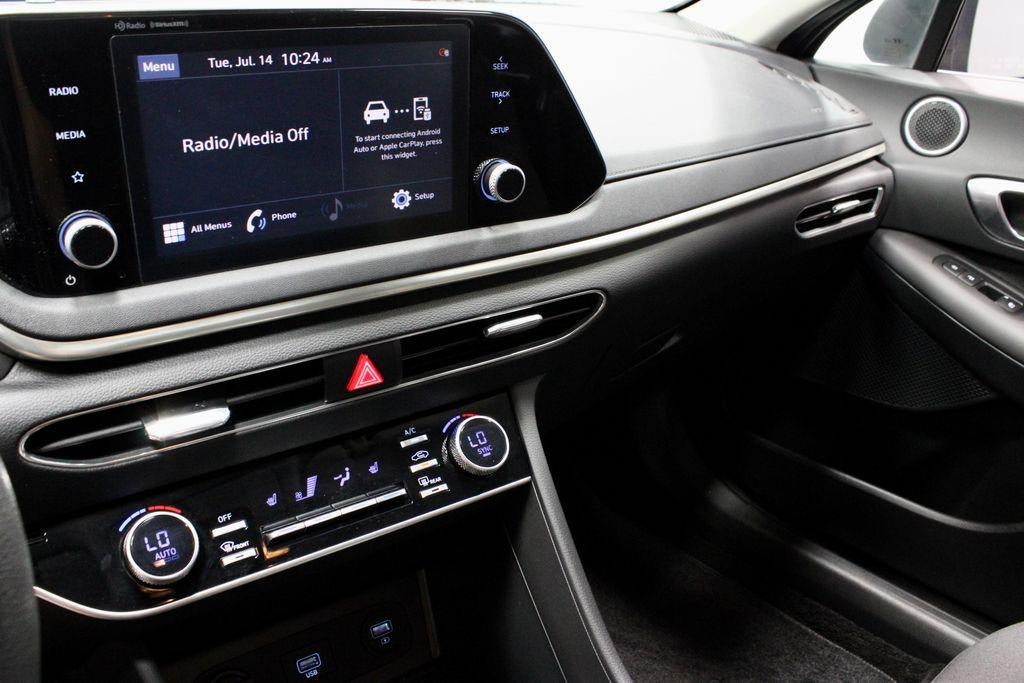 2022 Hyundai SONATA SEL