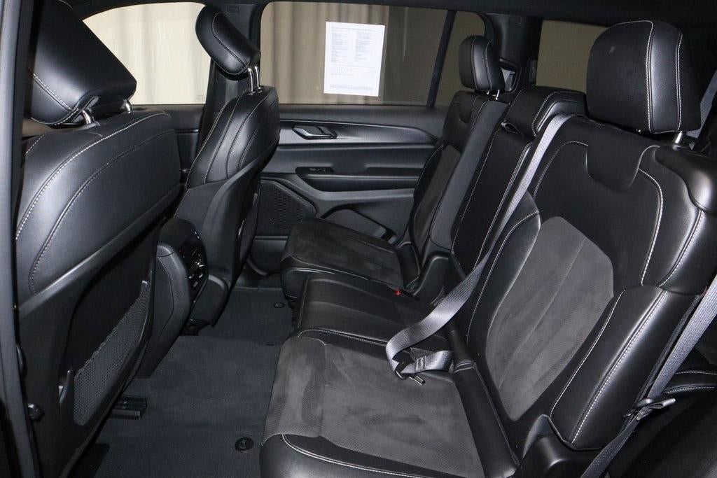 2024 Jeep Grand Cherokee L Altitude 4x4