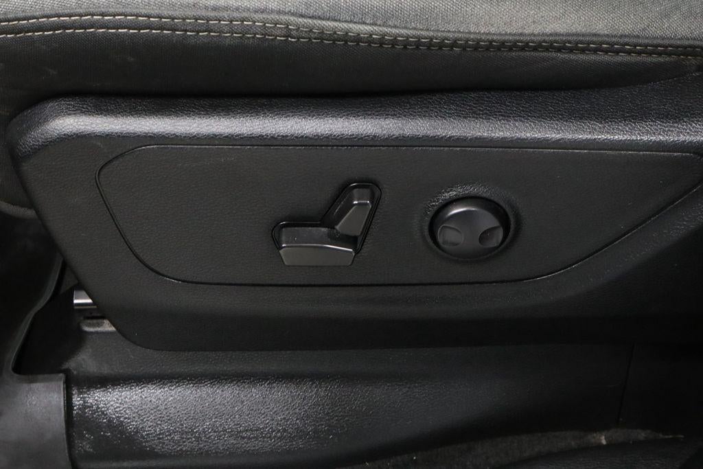 2023 RAM 1500 Big Horn 4x4 Quad Cab 6'4" Box