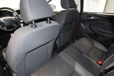 2014 Ford Focus 4dr Sdn SE