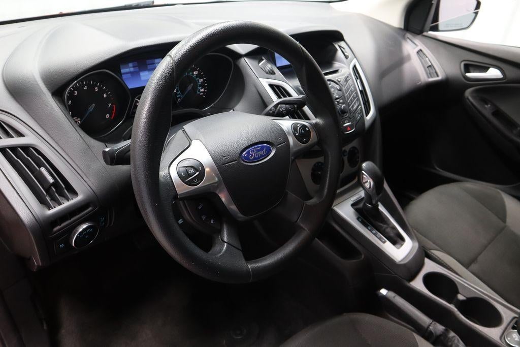 2014 Ford Focus 4dr Sdn SE