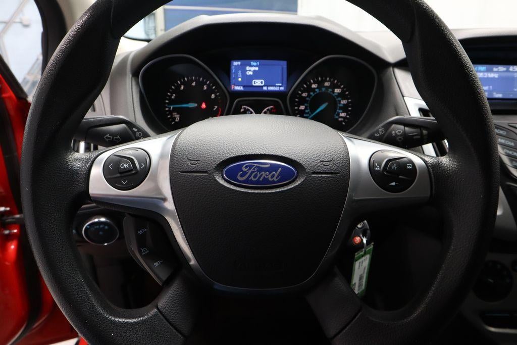 2014 Ford Focus 4dr Sdn SE