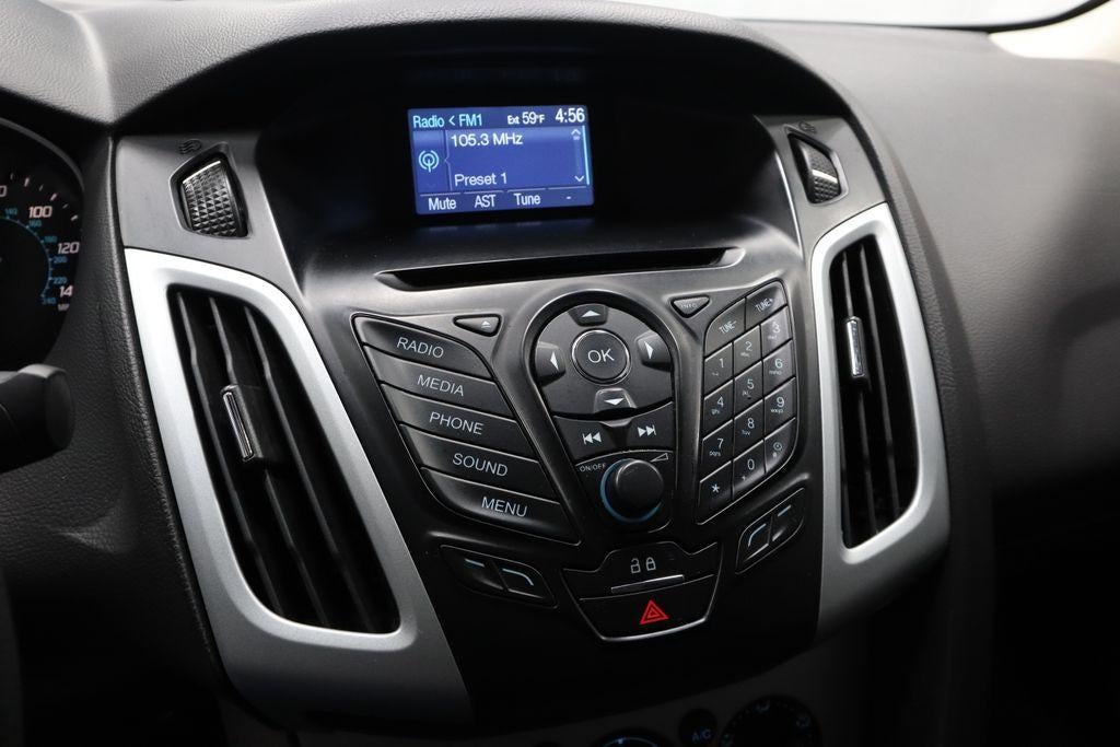 2014 Ford Focus 4dr Sdn SE