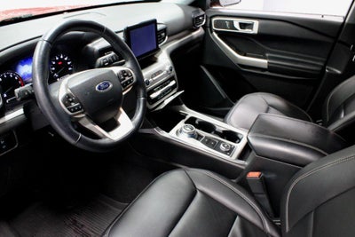 2023 Ford Explorer XLT 4WD