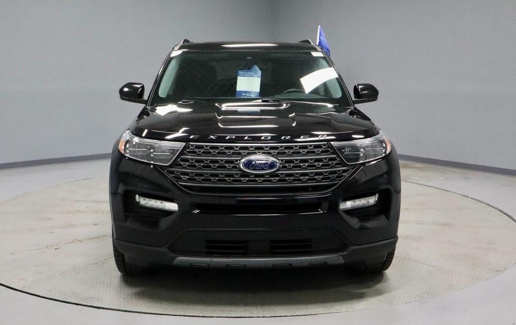 2023 Ford Explorer XLT 4WD