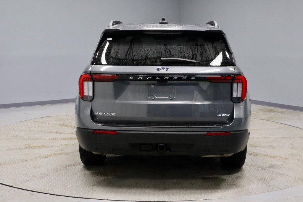 2025 Ford Explorer Active 4WD