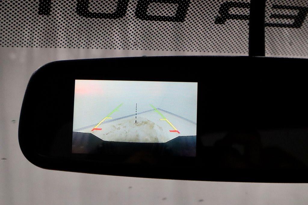 2016 Ford Super Duty F-350 SRW 4WD Crew Cab 6-3/4 Ft Box XLT