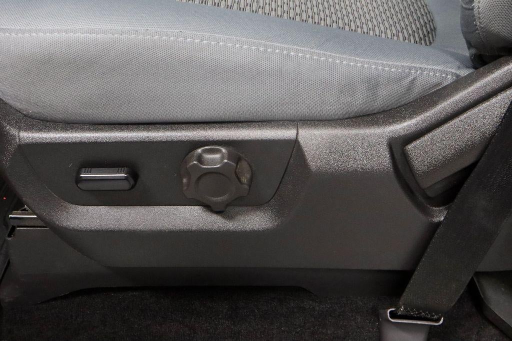 2016 Ford Super Duty F-350 SRW 4WD Crew Cab 6-3/4 Ft Box XLT