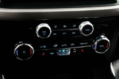 2024 Ford F-150 XLT 4WD SuperCrew 5.5' Box