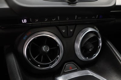 2018 Chevrolet Camaro 2dr Coupe 1LT