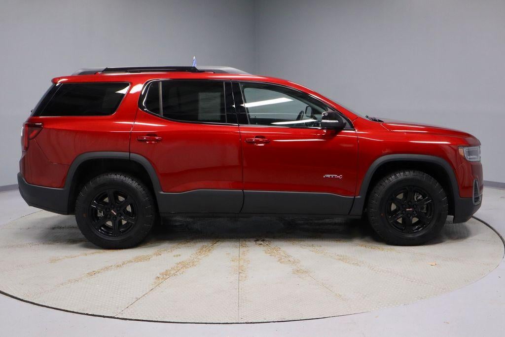 2023 GMC Acadia AWD AT4