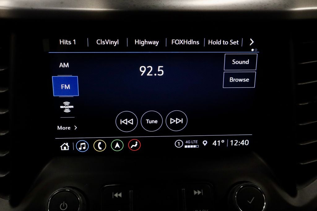 2023 GMC Acadia AWD AT4