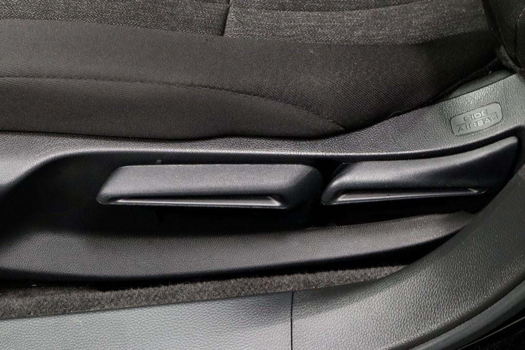 2025 Honda Accord Sedan LX CVT