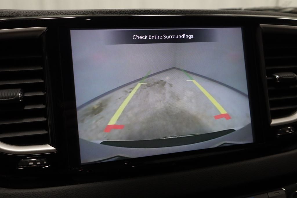 2022 Chrysler Pacifica Touring L FWD