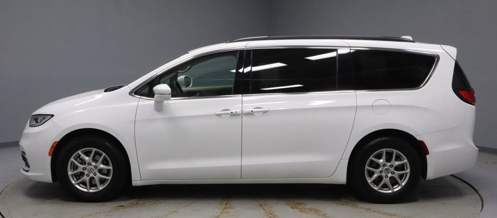 2022 Chrysler Pacifica Touring L FWD