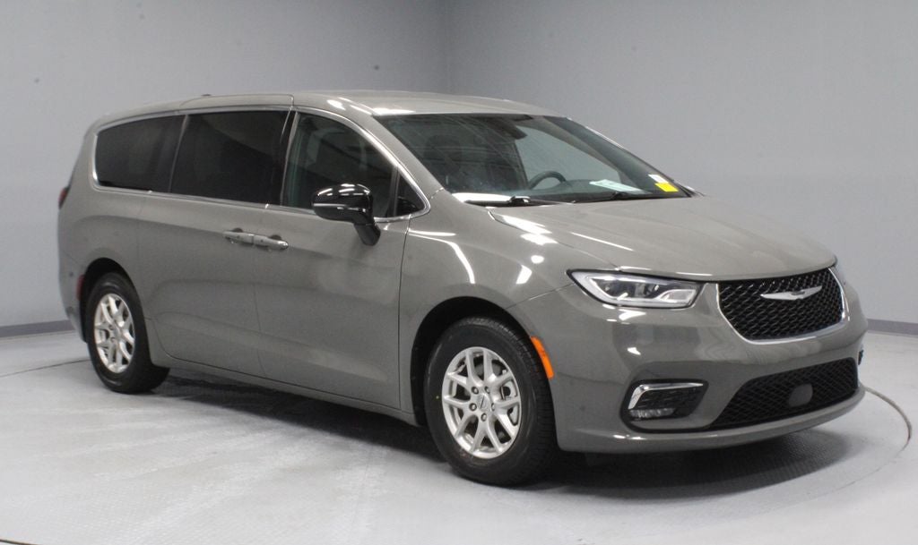 2025 Chrysler Pacifica Select FWD