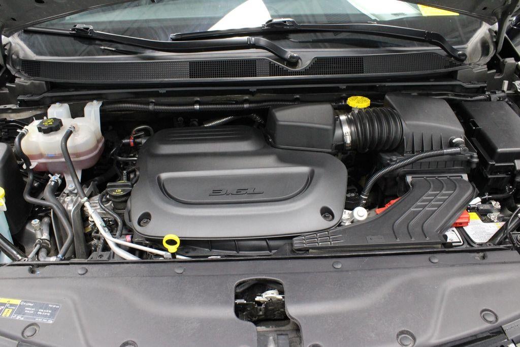 2025 Chrysler Pacifica Select FWD