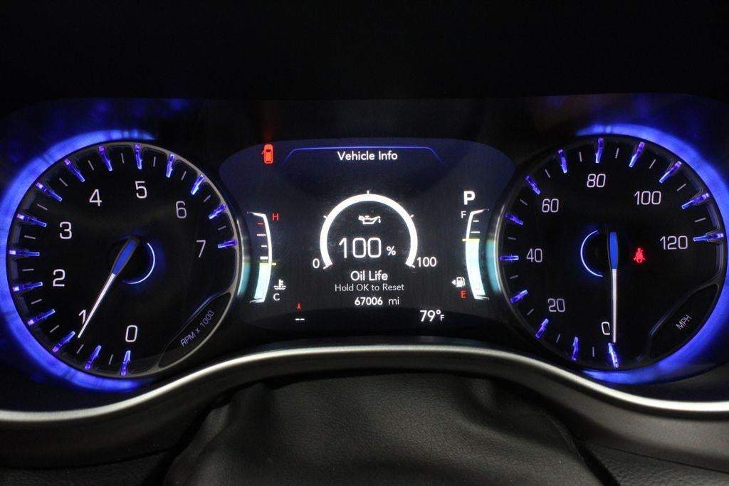 2025 Chrysler Pacifica Select FWD